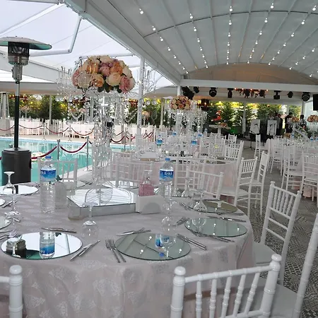 Pelops Bouti̇que Kizilcasar