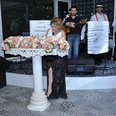 Hotel Pelops Bouti̇que Kizilcasar