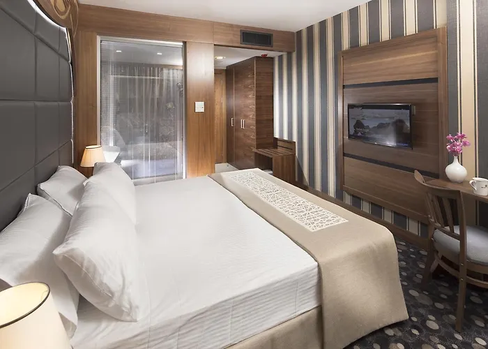 Pelops Bouti̇que 3* Kizilcasar