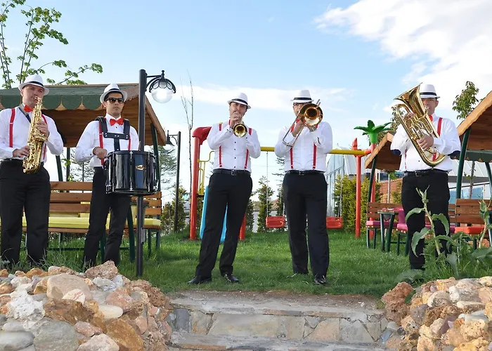 Pelops Bouti̇que 3*