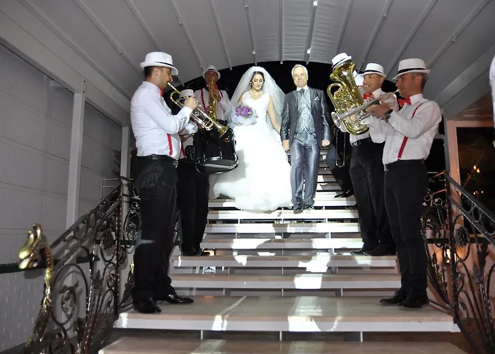 Pelops Bouti̇que Hotel Kizilcasar