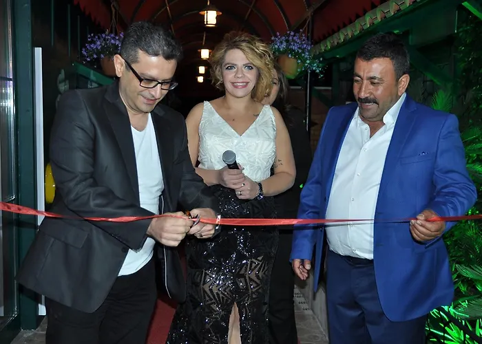 호텔 Pelops Bouti̇que 3*