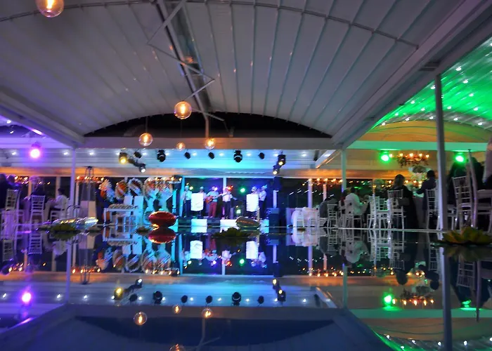 Pelops Bouti̇que 3* Kizilcasar